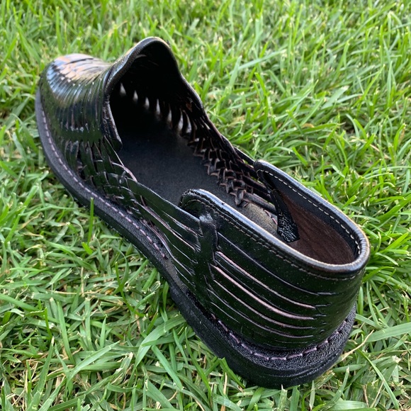 Men’s Closed Toe Artesanal Mexican Leather Sandal MOCCASIN HUARACHE BLACK - Picture 4 of 7